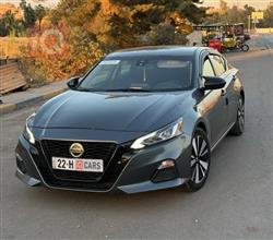 نیسان ئەلتیما